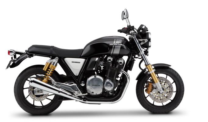 ホンダからCB1100シリーズのスポーツモデル、CB1100RSが新発売！！