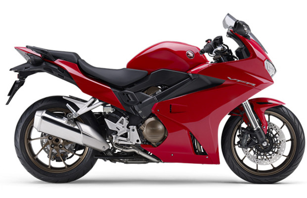 ホンダ・VFR800F 2017年モデルが新発売！！