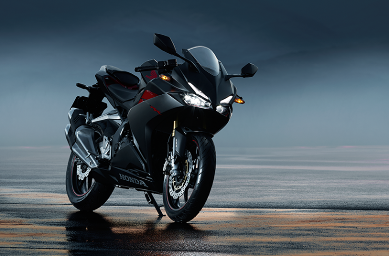 HONDA＜ホンダ＞・CBR250RR発売スタート！