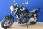 ＜上質中古車＞ホンダ CB400SF VTEC Revo の上質中古車が入荷いたしました♪5