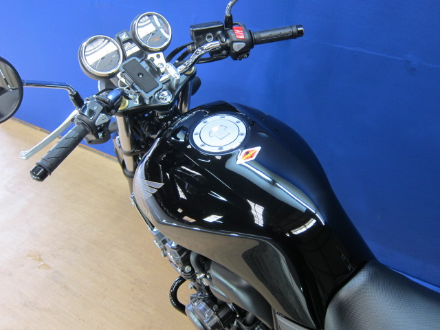 ＜上質中古車＞ホンダ CB400SF VTEC Revo の上質中古車が入荷いたしました♪7