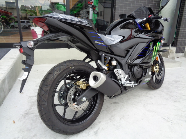 【YAMAHA】YZF-R25　限定車入荷情報【ヤマハ】3