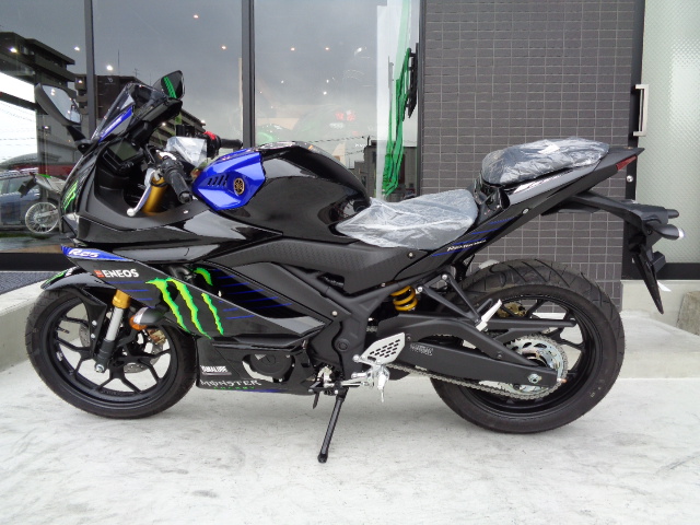 【YAMAHA】YZF-R25　限定車入荷情報【ヤマハ】4