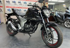 【新車入荷】スズキ・ジクサー１５０の即納可能車が入荷しました！