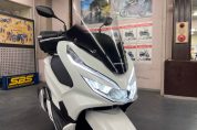 【カスタム新車】好評販売中のホンダPCX125！実用性の高い快適カスタムパッケージ販売中！7