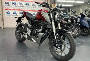 【ホンダ】CB125Rの極上中古車入荷致しました！