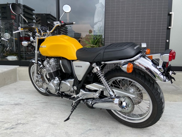 ホンダCB1100EX・2018年モデルの極上中古車が入荷しました♪5