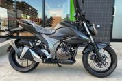 SUZUKI　ジクサー250のマットブラック入荷しました♪2