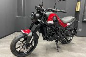 ベネリモーターサイクル【イタリア】レオンチーノ２５０、販売スタート！5