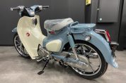 スーパーカブＣ１２５・パールカデットグレーの新車が入荷しました♪6