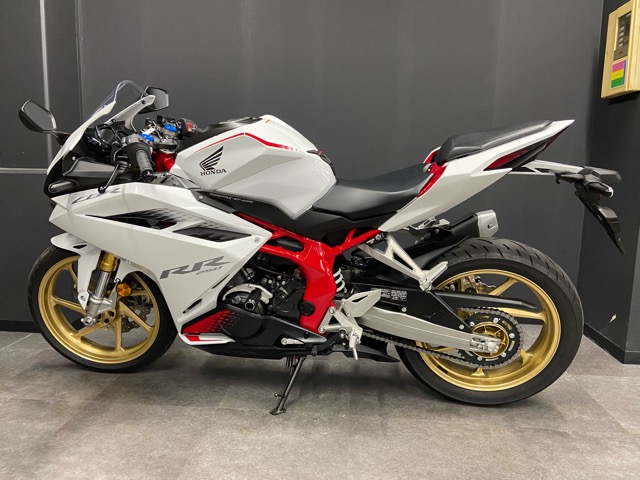 HONDA CBR250RR【41PS 現行モデル】の上質中古車が入荷致しました！4