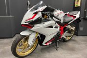 HONDA CBR250RR【41PS 現行モデル】の上質中古車が入荷致しました！5