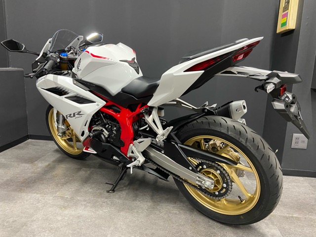 HONDA CBR250RR【41PS 現行モデル】の上質中古車が入荷致しました！6