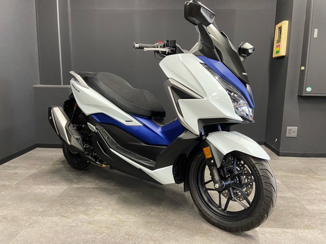 ホンダ・フォルツァ【MF15】の上質中古車が入荷しました♪