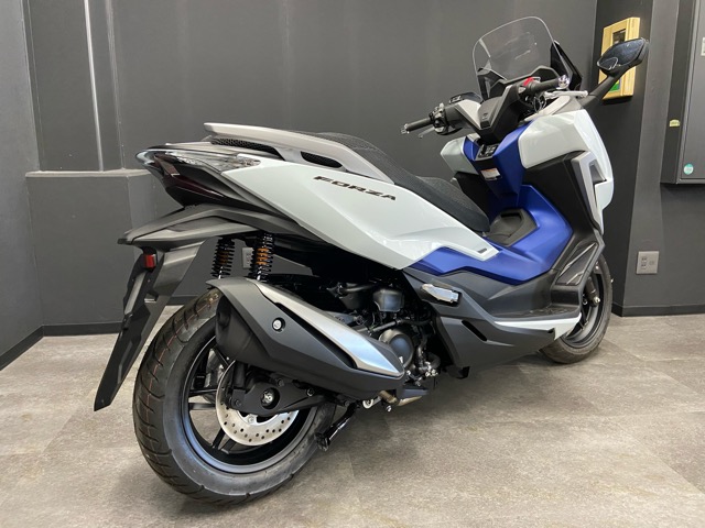 ホンダ・フォルツァ【MF15】の上質中古車が入荷しました♪3