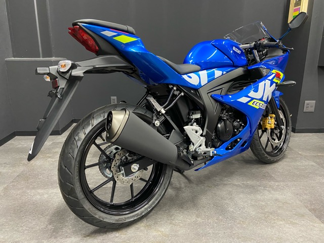 SUZUKI GSX-R125 2021年モデルの上質中古車が入荷しました♪3