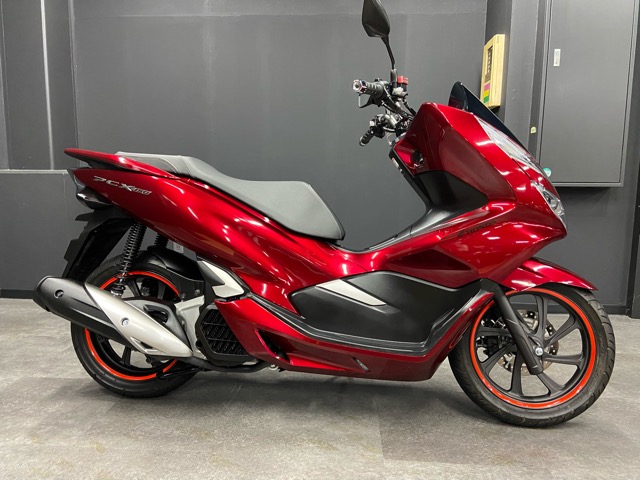 2018年モデル【KF30型】PCX150 ABS の上質中古車が入荷致しました♪2