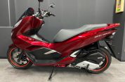 2018年モデル【KF30型】PCX150 ABS の上質中古車が入荷致しました♪4