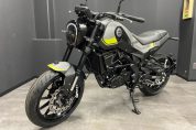 Benelli【ベネリ】・レオンチーノ250のグレーが入荷しました♪5