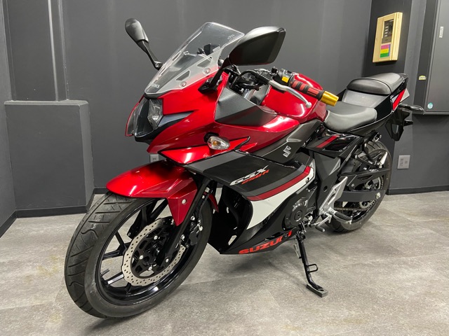 スズキ・GSX250Rの中古車が入荷致しました♪5