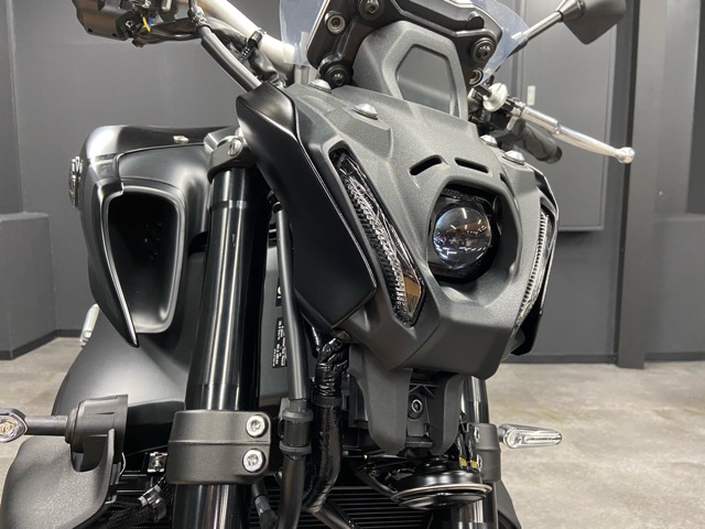 YAMAHA MT-09 2021年モデルのマットダークグレーメタリックが入荷しました♪8