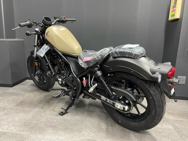 ホンダ レブル250の即納車両が１台入荷致しました！6