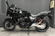 CB400SFスーパーボルドールの中古車が入荷しました♪3