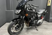 CB400SFスーパーボルドールの中古車が入荷しました♪4