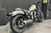 【ホンダ】レブル２５０・マットアーマードシルバーメタリックが入荷しました♪3