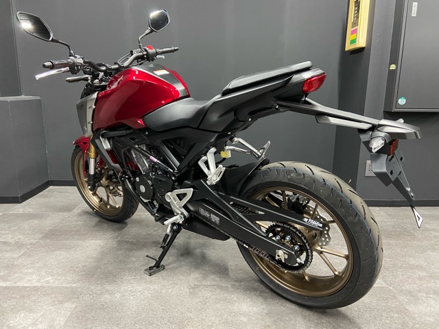 CB125Rの即納可能新車が１台入荷致しました！6