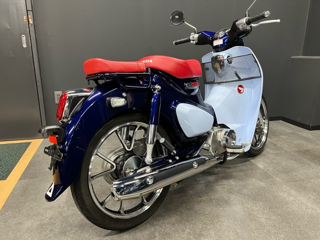 【中古車入荷情報】スーパーカブC125 パールニルタバブルーが入荷致しました♪3