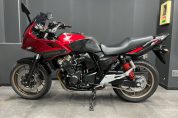 【中古車入荷情報】CB400スーパーボルドールのカスタム車！4