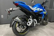 【新車入荷情報】SUZUKI・ジクサー１５０ トリトンブルーの即納可能車が入荷しました♪3