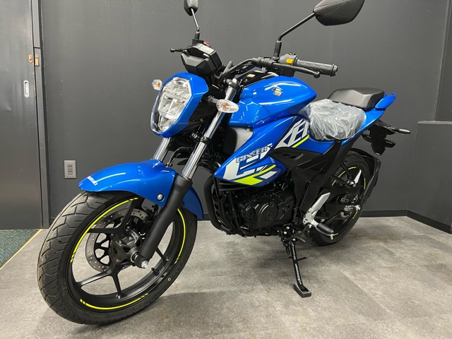 【新車入荷情報】SUZUKI・ジクサー１５０ トリトンブルーの即納可能車が入荷しました♪5