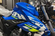 【新車入荷情報】SUZUKI・ジクサー１５０ トリトンブルーの即納可能車が入荷しました♪8