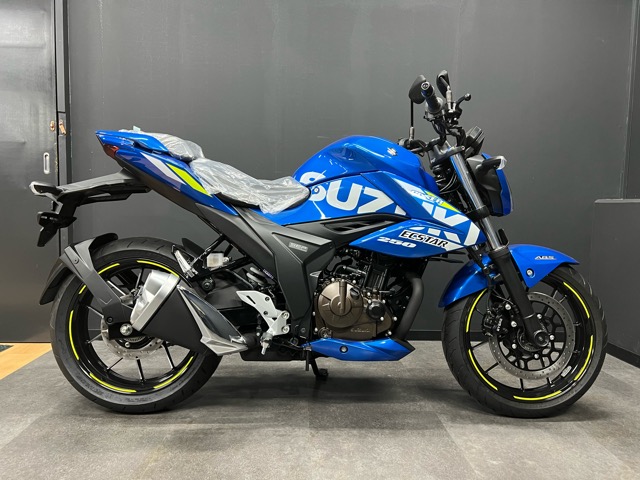 【即納可能です】スズキ・ジクサー250 トリトンブルーメタリック入荷♪2