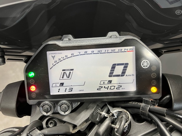 【中古車入荷情報】YAMAHA MT-25 2021年・パステルダークグレー8