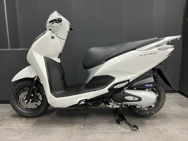 ホンダ・リード125の即納可能な新車が入荷しました♪4