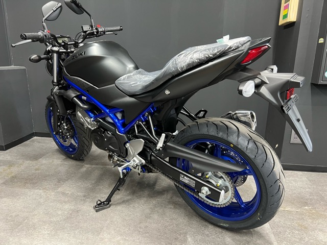 スズキ・SV650 2022年モデル マットブラックメタリック入荷！6