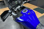 スズキ・Ｖストローム650XT パールビガーブルー入荷しました♪8