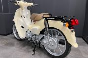 ホンダ・新型スーパーカブ１１０/２０２２年モデルのベージュが入荷しました♪6