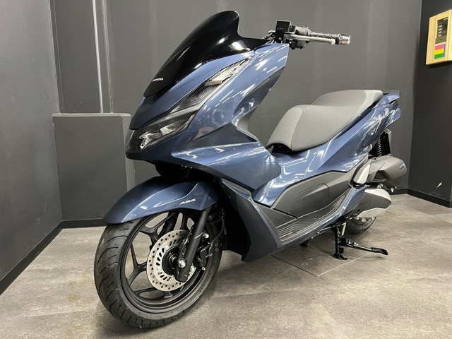 ホンダ・PCX160にニューカラー登場！5