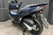 ホンダ・PCX160にニューカラー登場！6