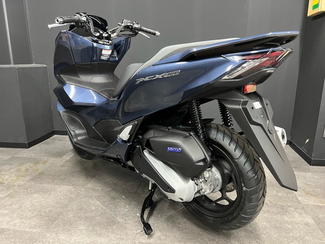 ホンダ・PCX160にニューカラー登場！6