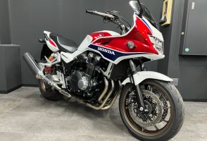 ホンダ CB1300スーパーボルドール・中古車が入荷致しました！