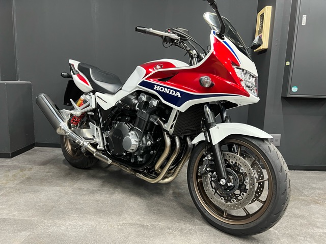 ホンダ CB1300スーパーボルドール・中古車が入荷致しました！