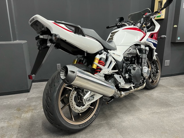 ホンダ CB1300スーパーボルドール・中古車が入荷致しました！3