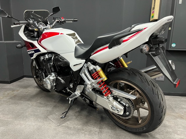 ホンダ CB1300スーパーボルドール・中古車が入荷致しました！6