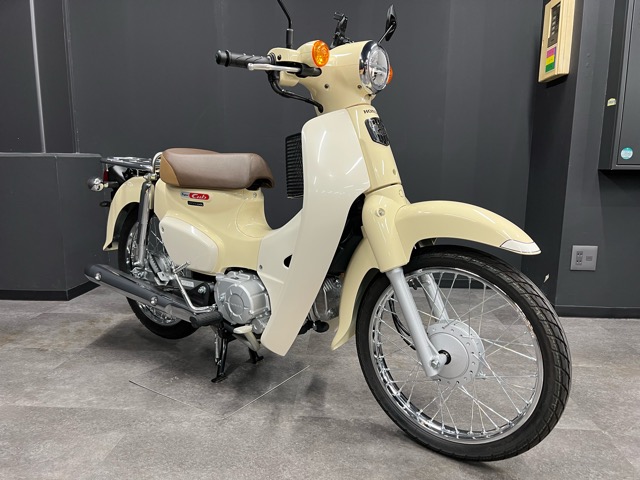 スーパーカブ110【ＪＡ４４】バージンベージュの中古車が入荷しました♪