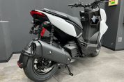 ヤマハ・２０２２年の新型スクーター X FORCE（エックスフォース）入荷致しました♪3